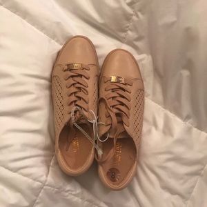 Reaction Rose Gold Women’s Shoes size 8